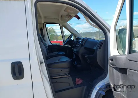 2020 Ram Promaster 2500 High Roof 159 Wb из США, поврежденный, VIN 3C6TRVDG5LE104994